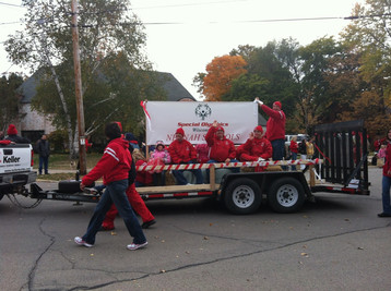 Homecoming Parade - Photo Number 7